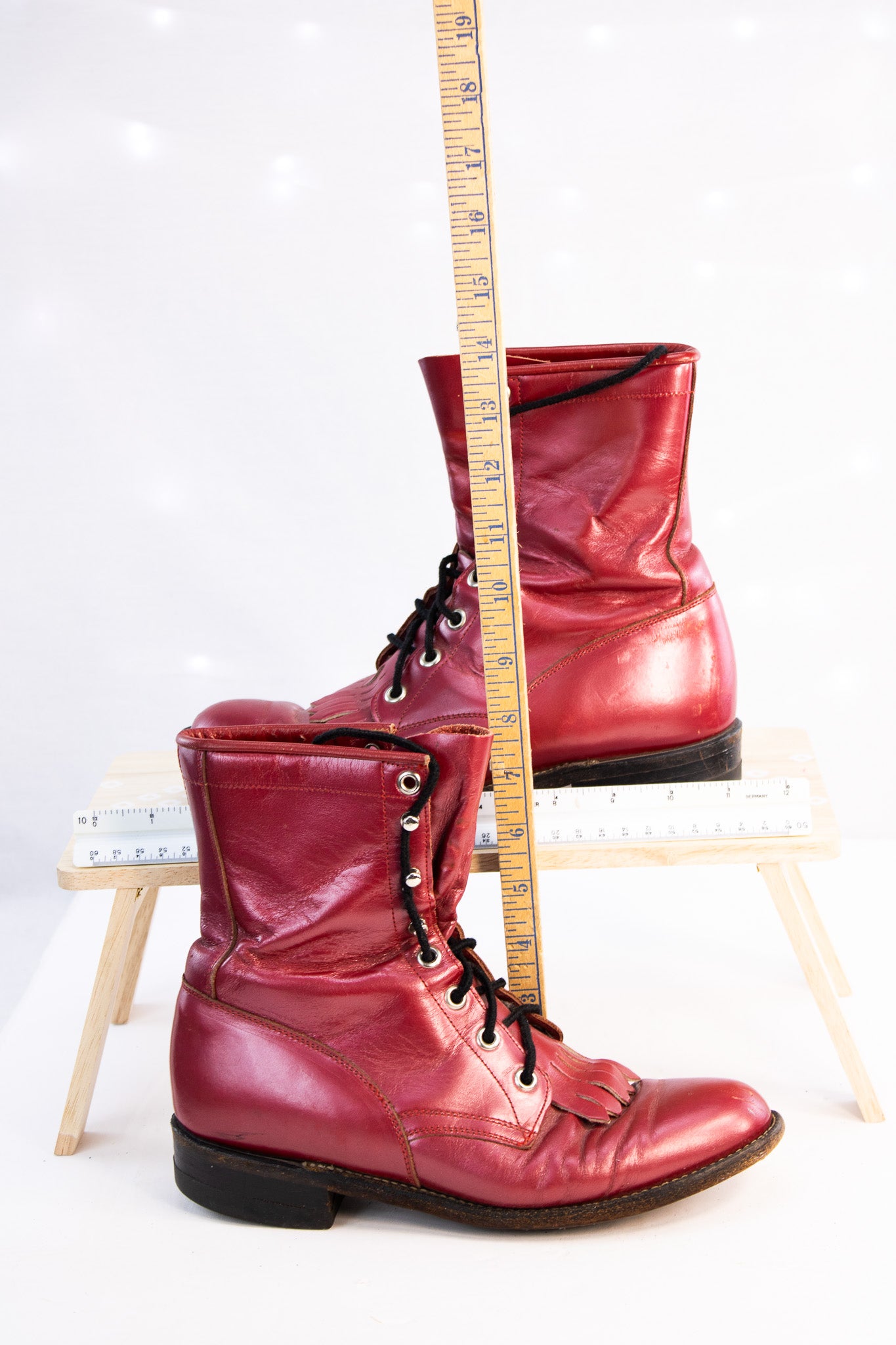 Justin Boots Red Leather Lace-Up Ankle Boots Women’s 6.5 Fringe Detail