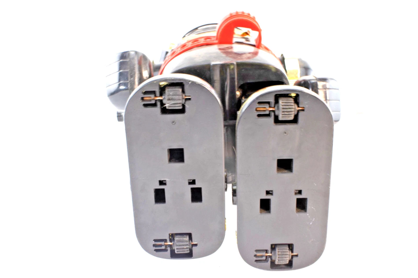 1980s MAGNATR MT-2 Code 2003 RT-24 Battery-Operated Robot – Black & Gold -No Gun