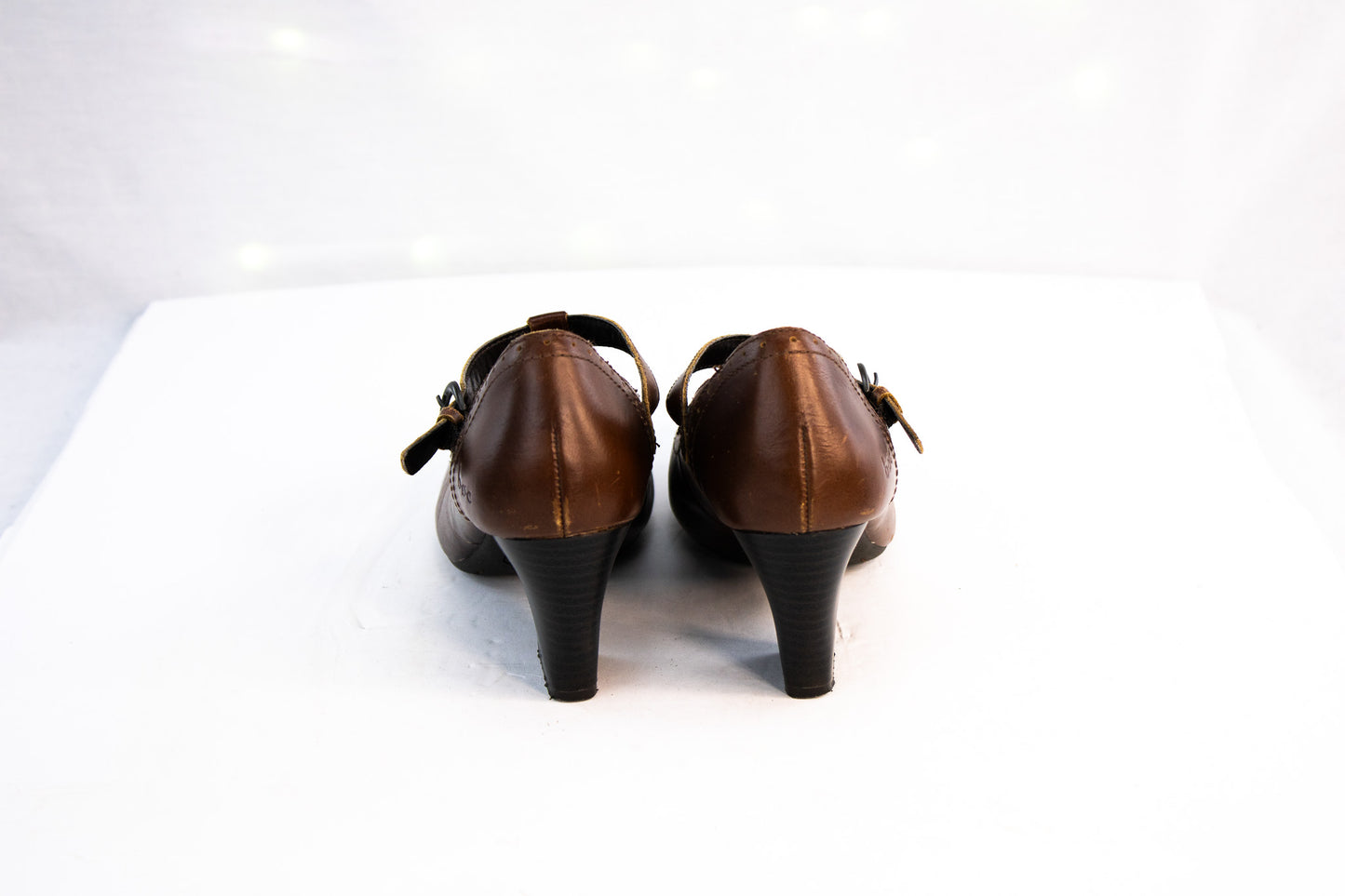 b.ø.c. Brown Leather Mary Jane Heels | Women’s Size 6.5 | Classic Comfort Style