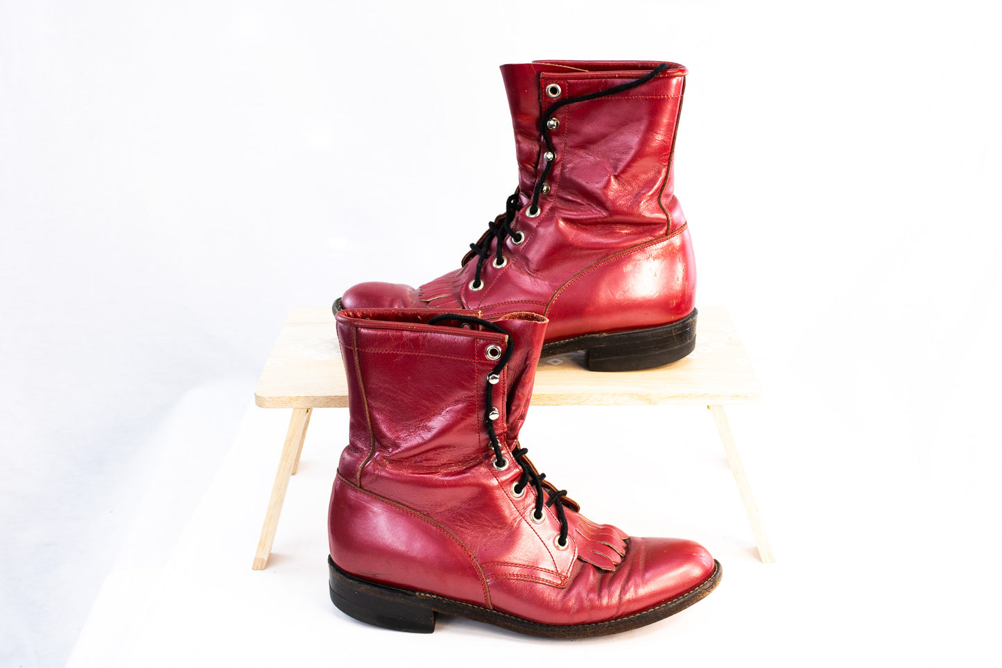 Justin Boots Red Leather Lace-Up Ankle Boots Women’s 6.5 Fringe Detail