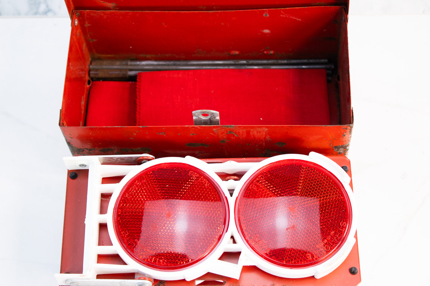 Vintage Anhes Railroad Warning Signal Set with Original Red Metal Case