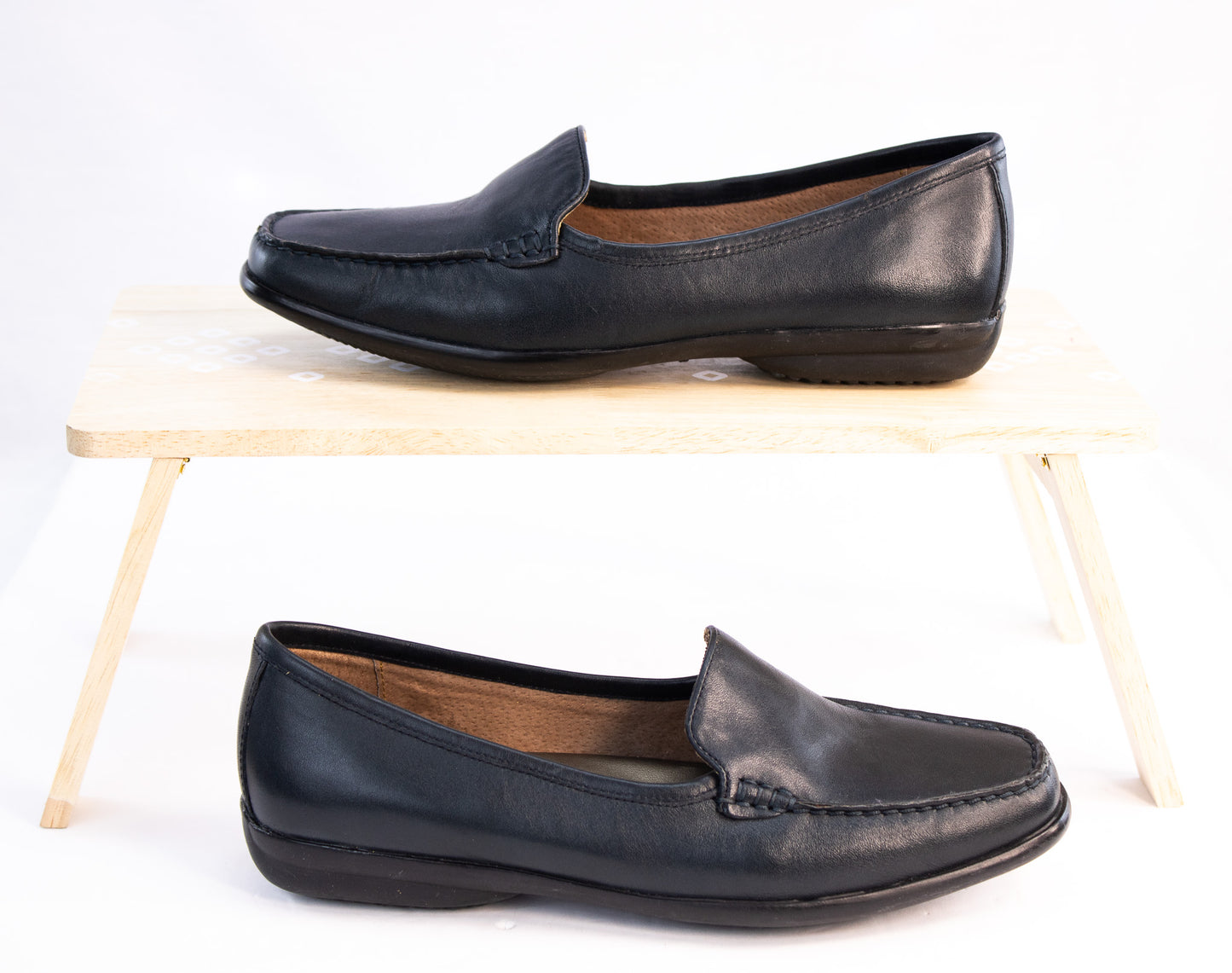 Hush Puppies Black Leather Loafers Women’s 7.5 – WaveReflex Comfort