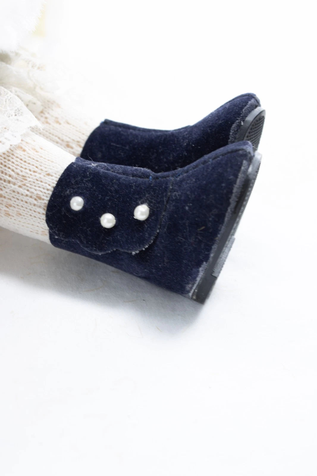 Dan Dee Collector’s Choice Winter Holiday Porcelain Doll Blue Velvet Coat 18" VT