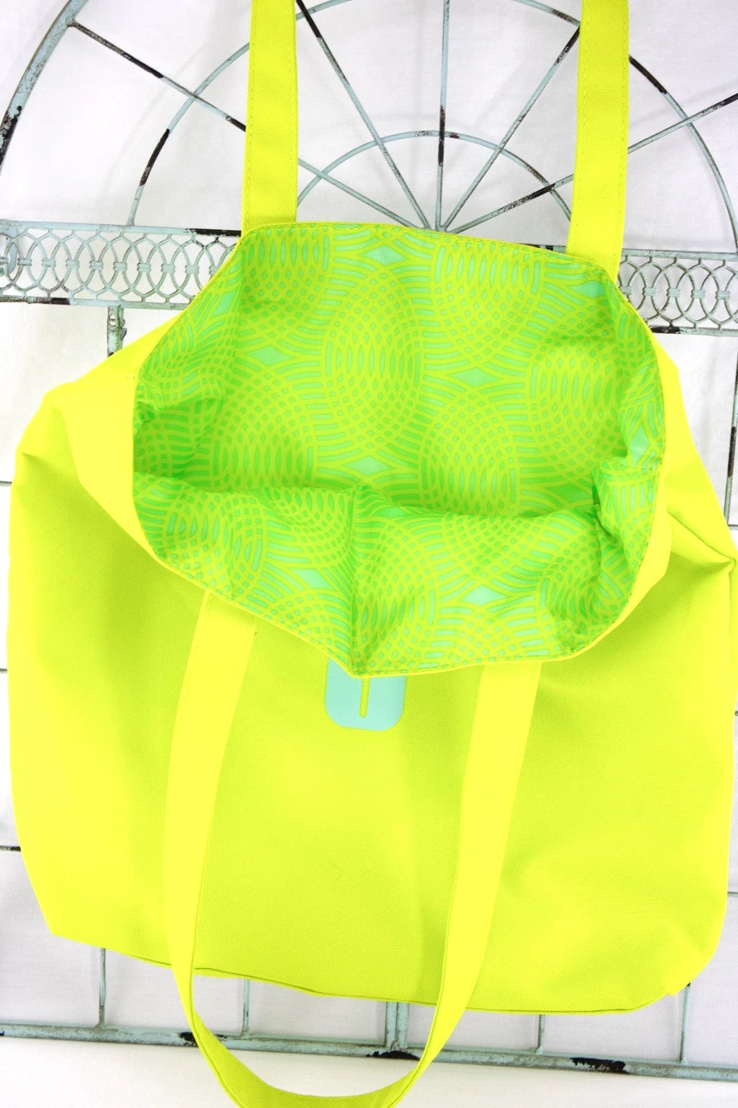 Clinique Neon Lime Tote Bag & Pouch | Modern Travel Set with Patterned Lining |