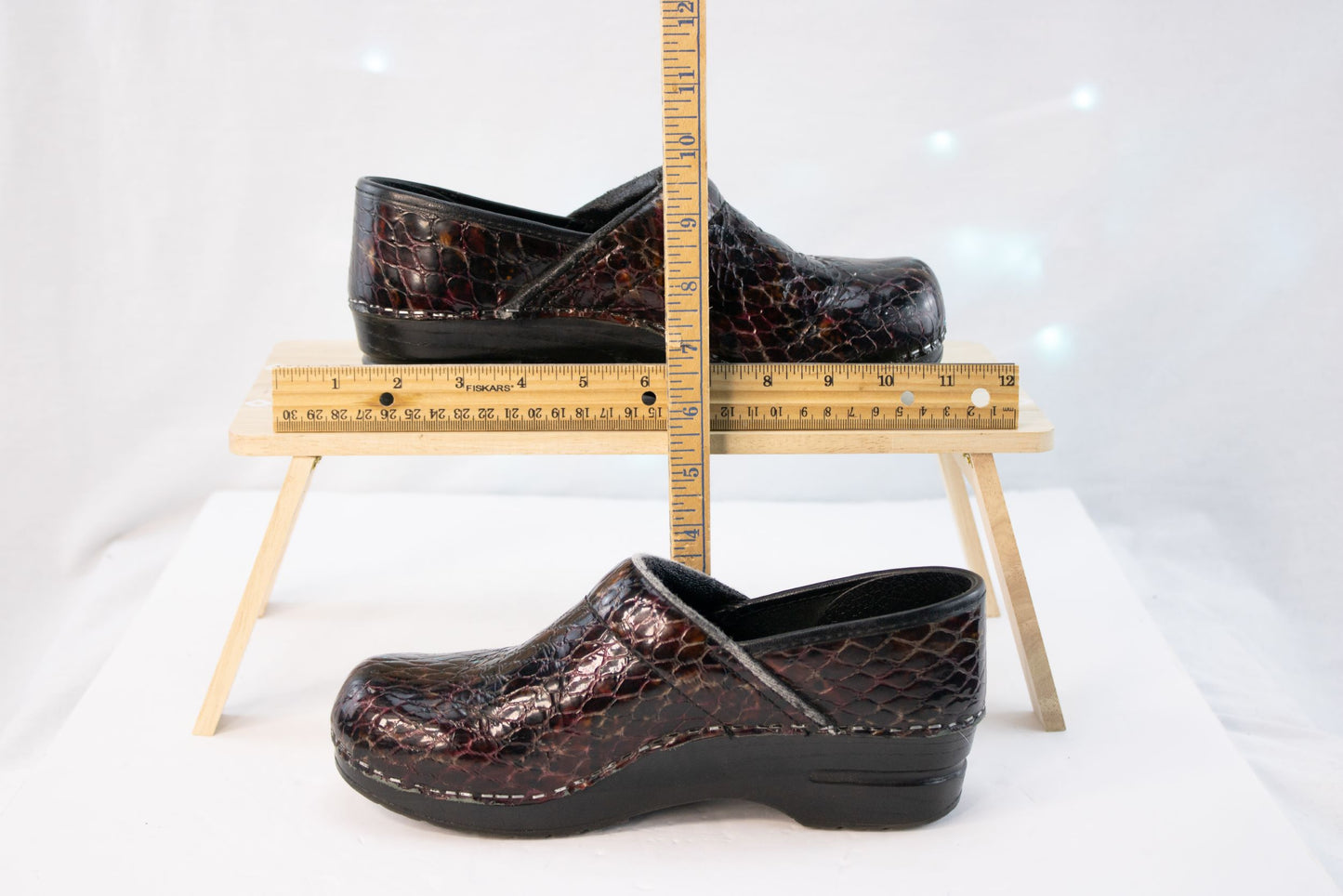 Sanita Danish Clogs EU 38 US 7–7.5 Croc Embossed Leather Slip-On Shoes