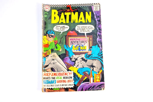 🔥 Batman #183 (Aug 1966, DC Comics) • Silver Age • Iconic "Lazy Batman TV Cover