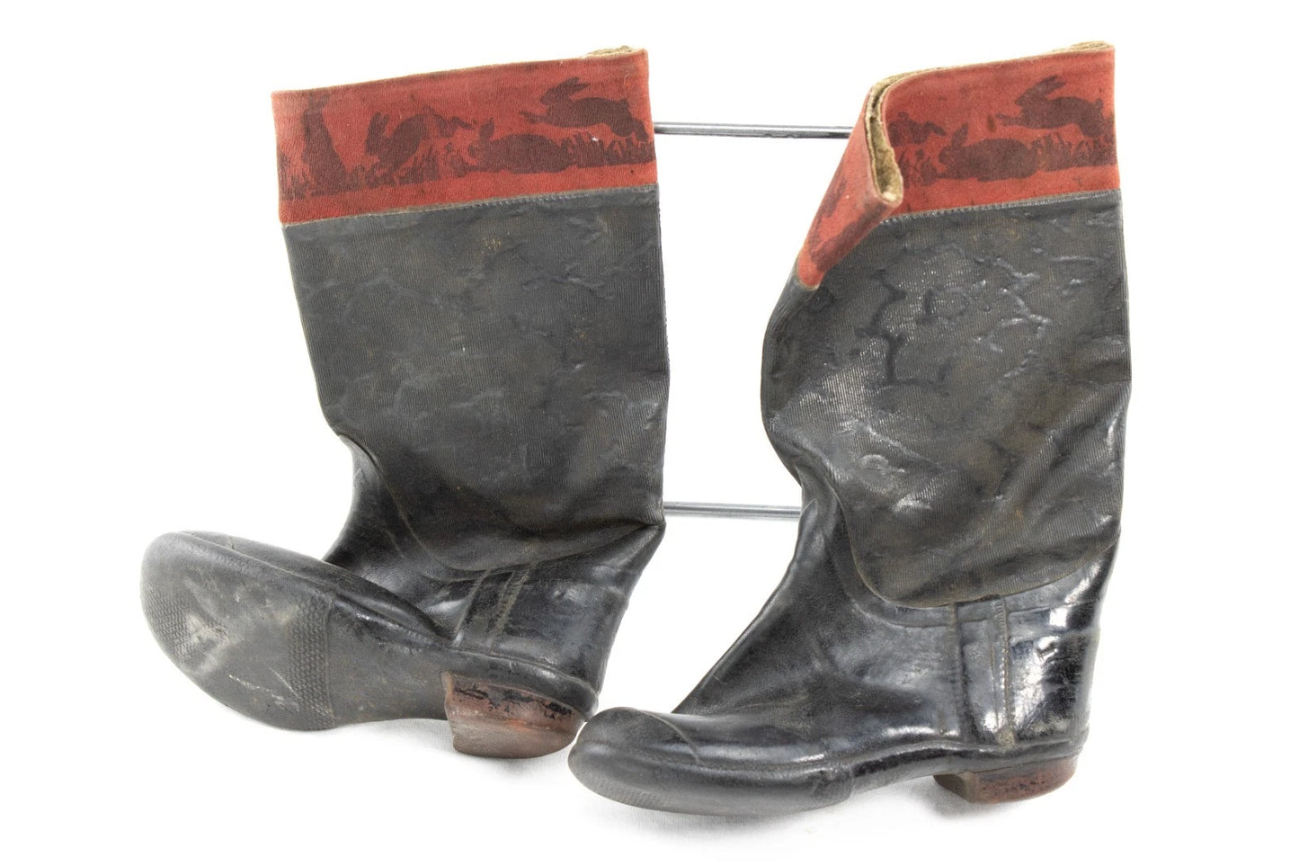 Vintage Kids Rubber Boots with Bunny Print – Black & Red Rain Boots