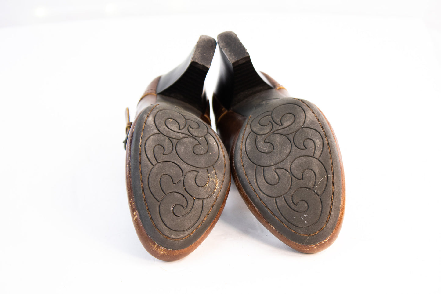 b.ø.c. Brown Leather Mary Jane Heels | Women’s Size 6.5 | Classic Comfort Style