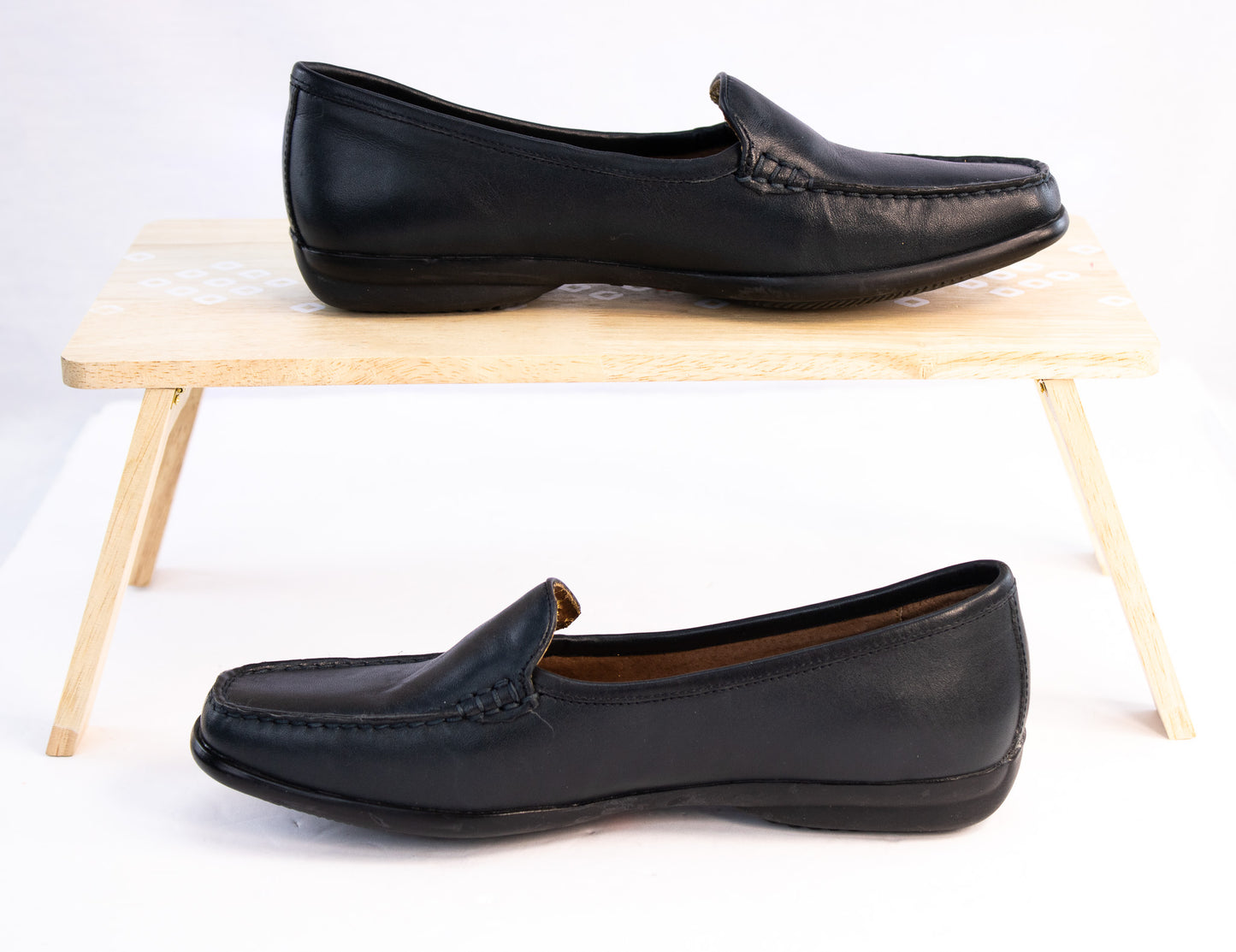 Hush Puppies Black Leather Loafers Women’s 7.5 – WaveReflex Comfort