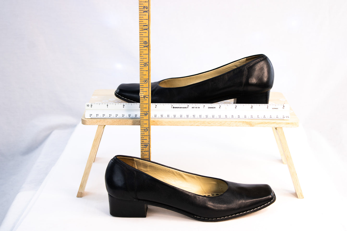 Rangoni Firenze Black Leather Pumps | Women’s Size 8 AA | Made in Italy
