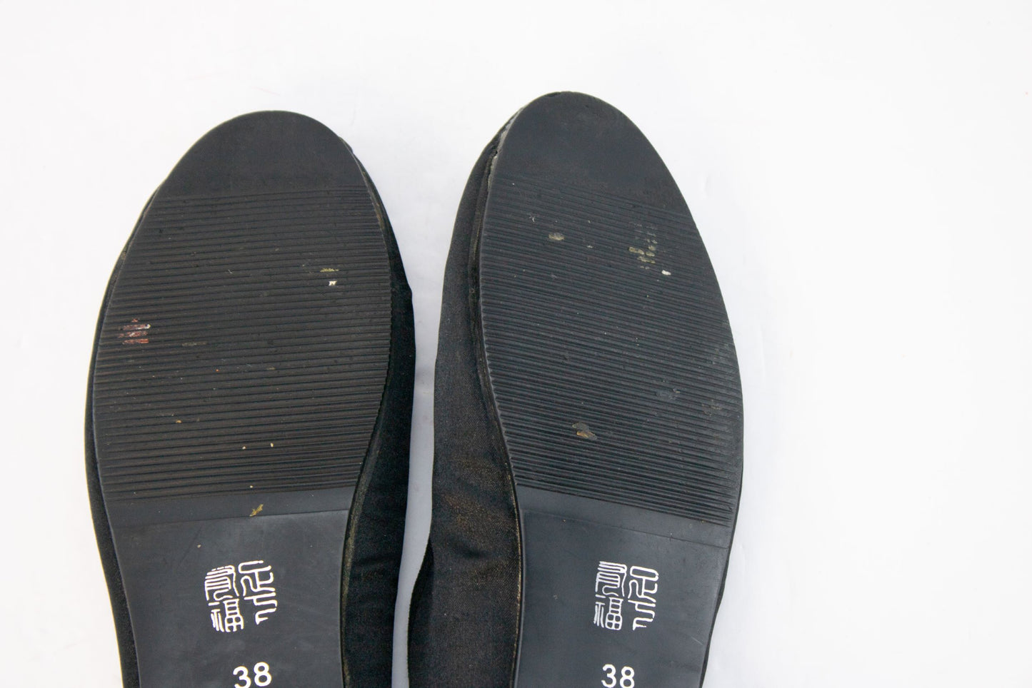 Da Mei Hua Chinese Embroidered Flats Womens 7 - 7.5 / EU38 / Black Floral