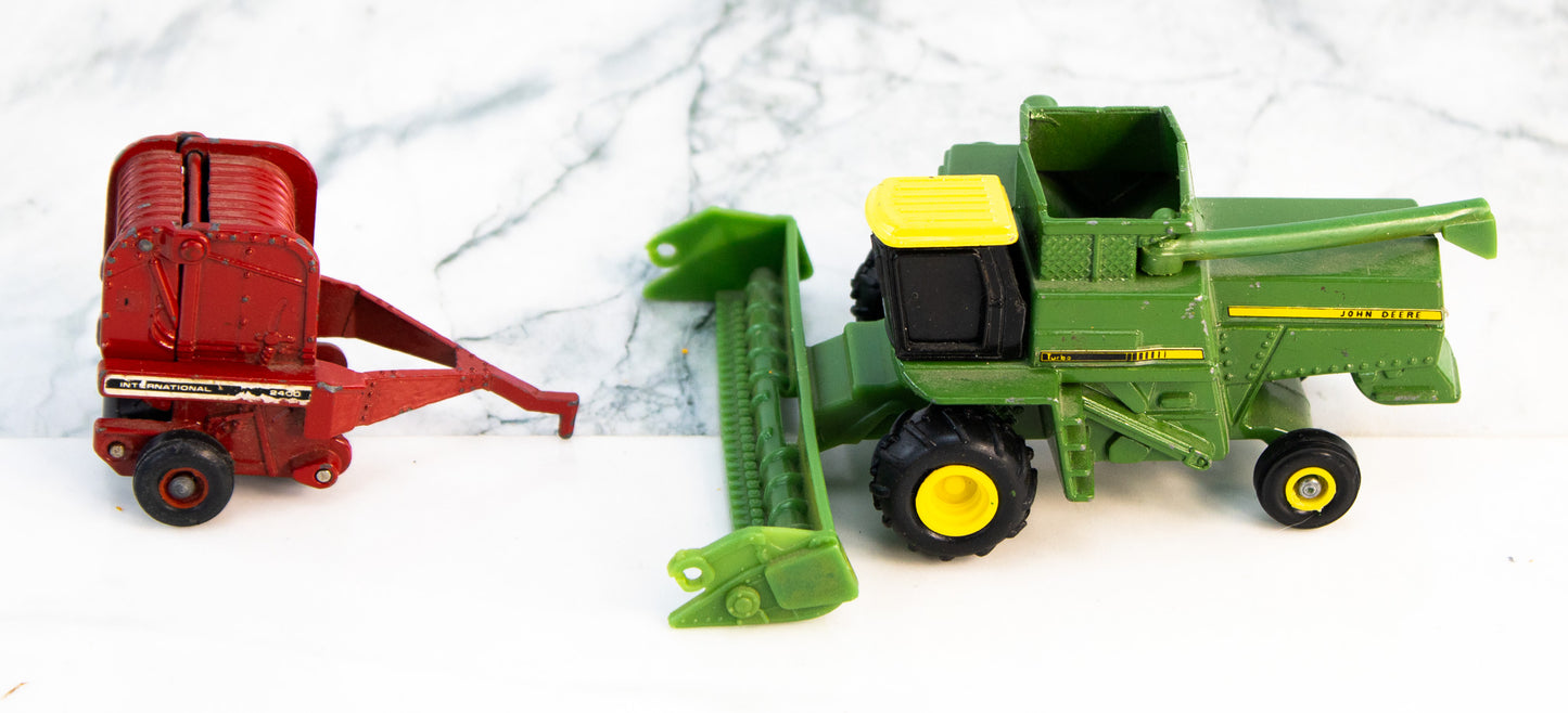 John Deere Combine Toy International Harvester 540 Baler Farm Toy Lot