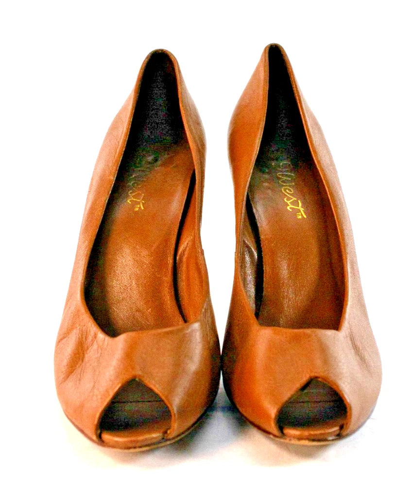9 West “Kristy” Peep-Toe Heels – Caramel Brown Leather – Size 8M Made in Brazil