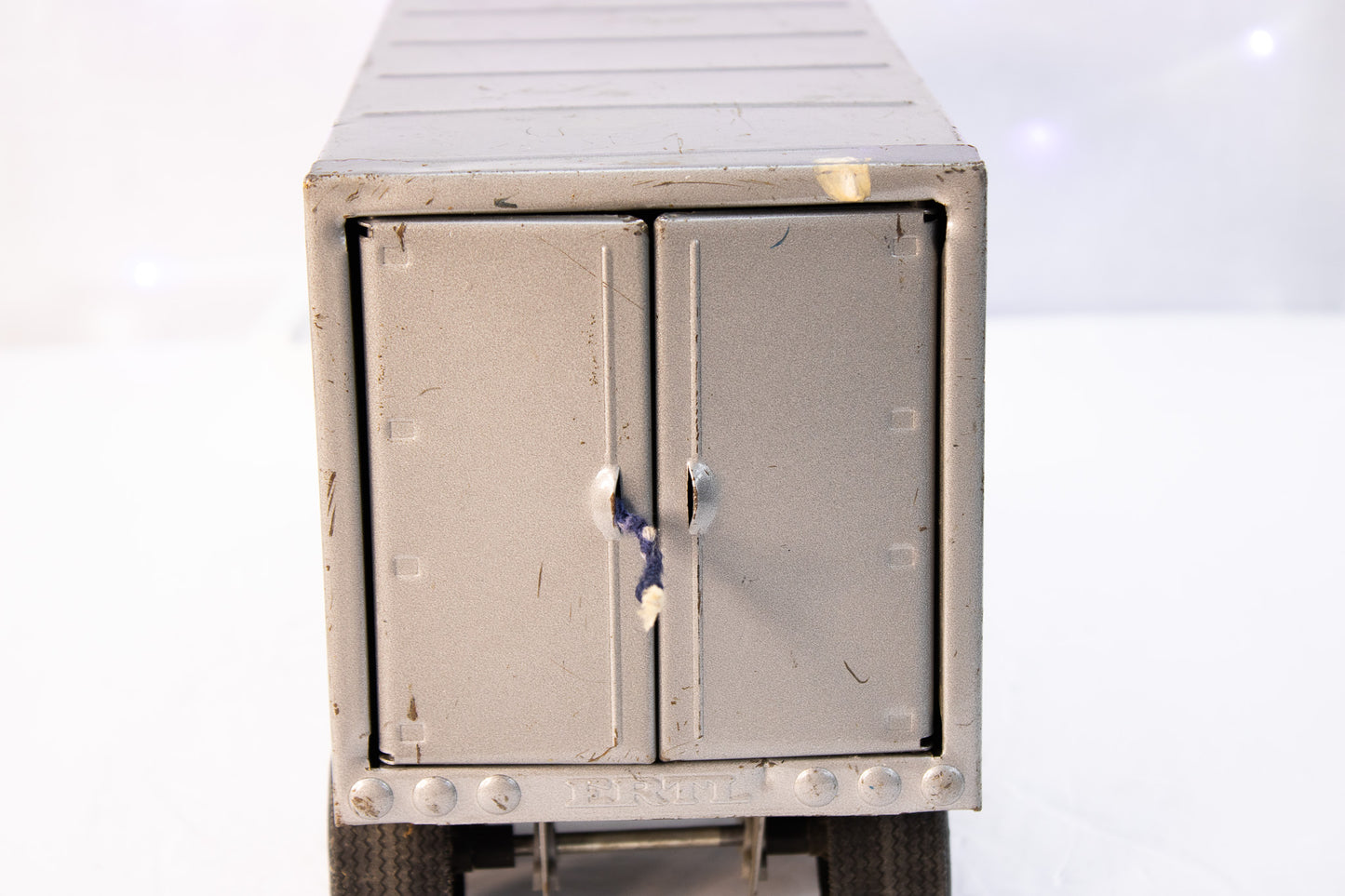 Vintage ERtl Star Tran™ Sci-Fi Trailer – 1970s Futuristic Tin Toy