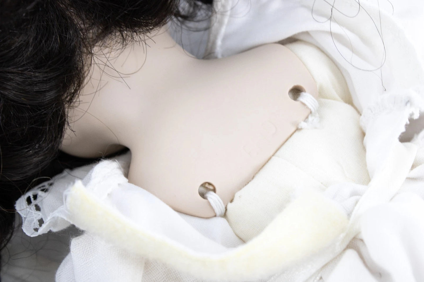 Vintage Porcelain Bride Doll with White Dress & Veil – F&D 16"