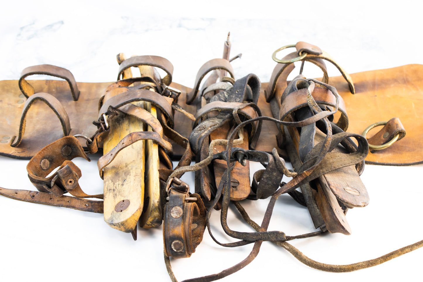 Antique Strap-On Ice Skates Set w/ Leather Carrier – c. 1880–1915