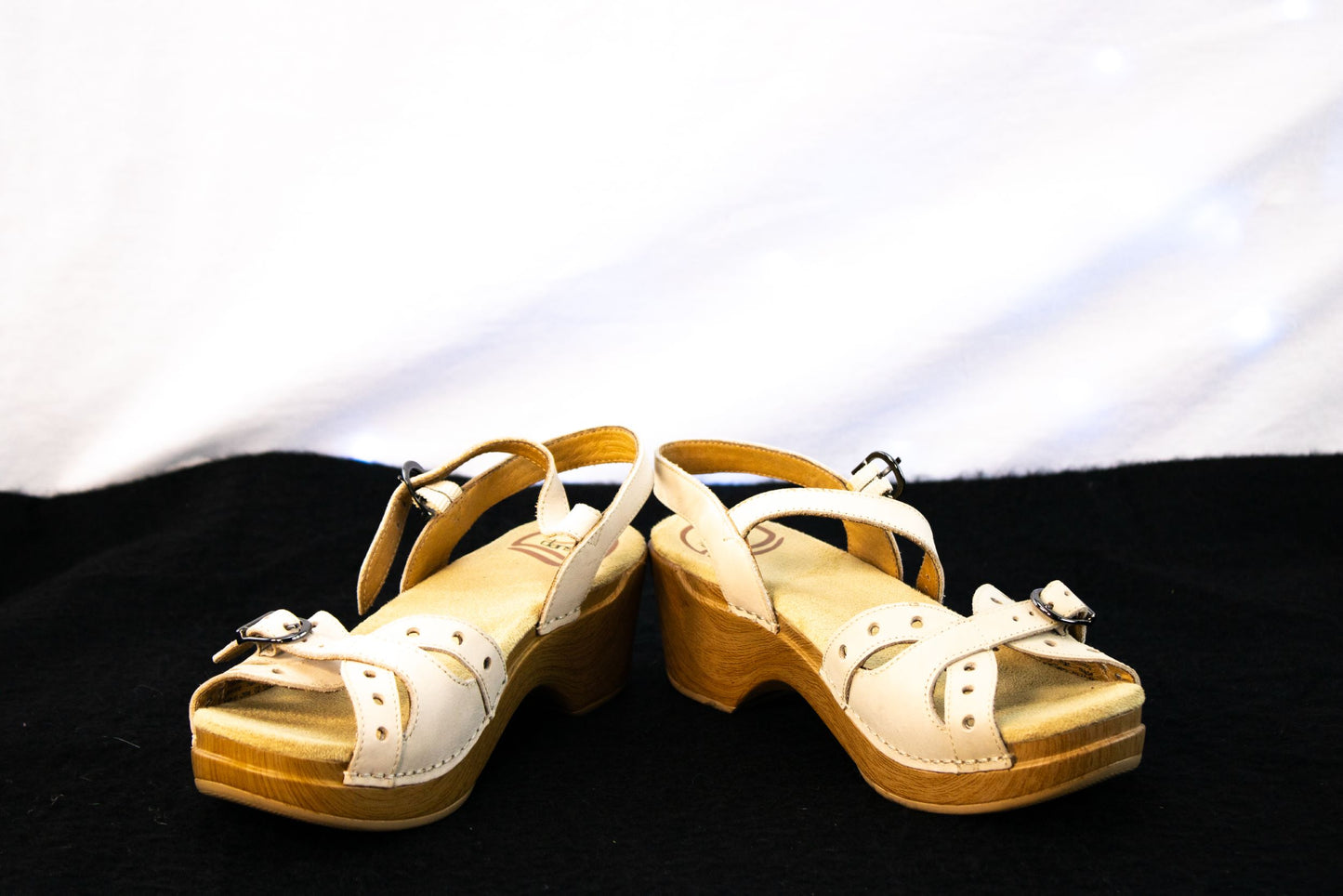 Dansko Sissy Sand Nubuck Leather Sandals EU 36 Wood Sole