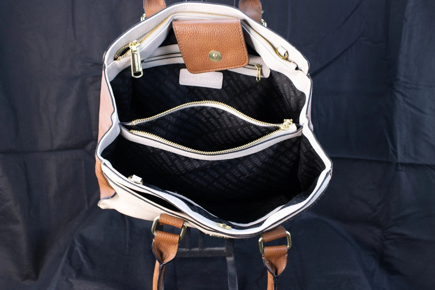 ✨ Steve Madden Structured Colorblock Tote – Cream & Caramel