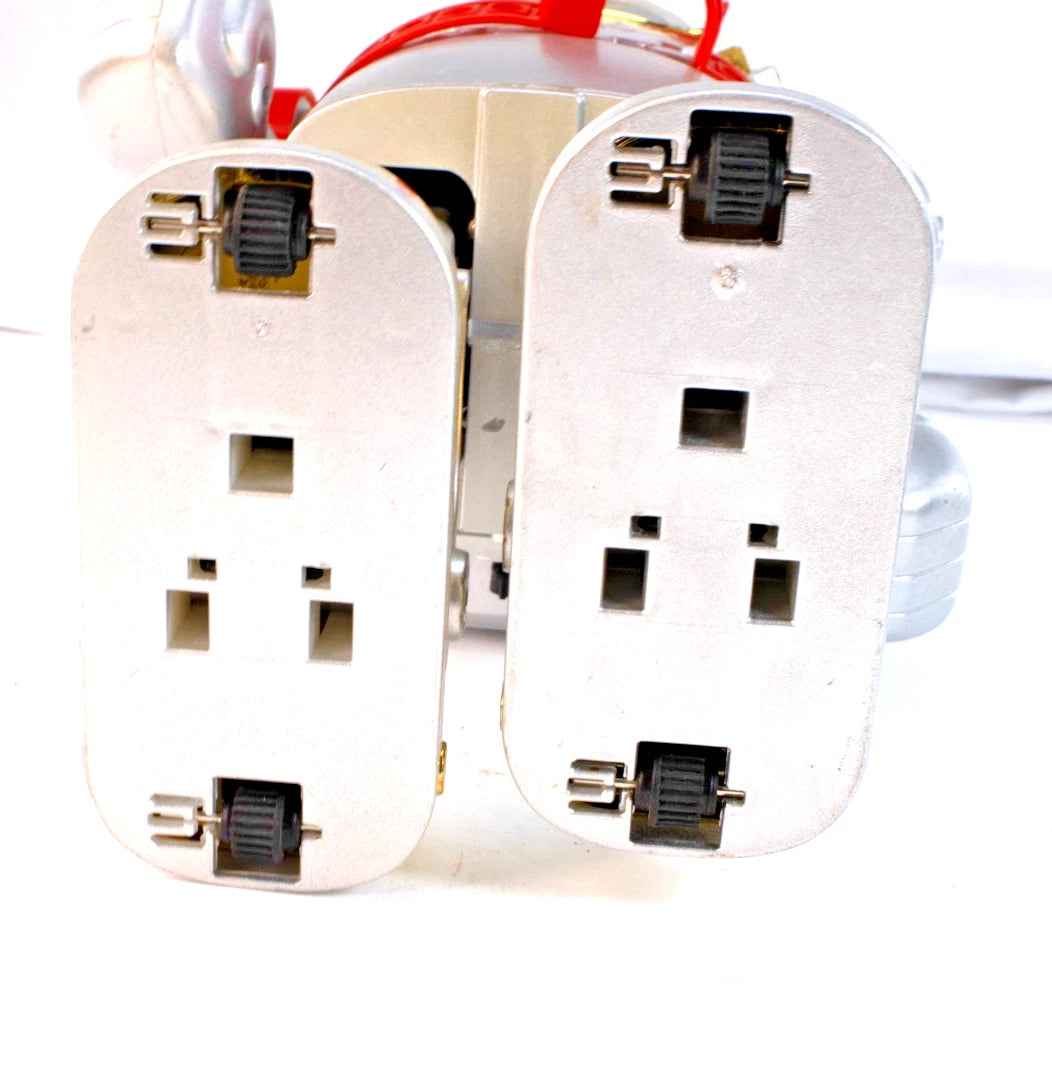 Silver Toby Walking Talking Robot (Broken Gun + Crack)