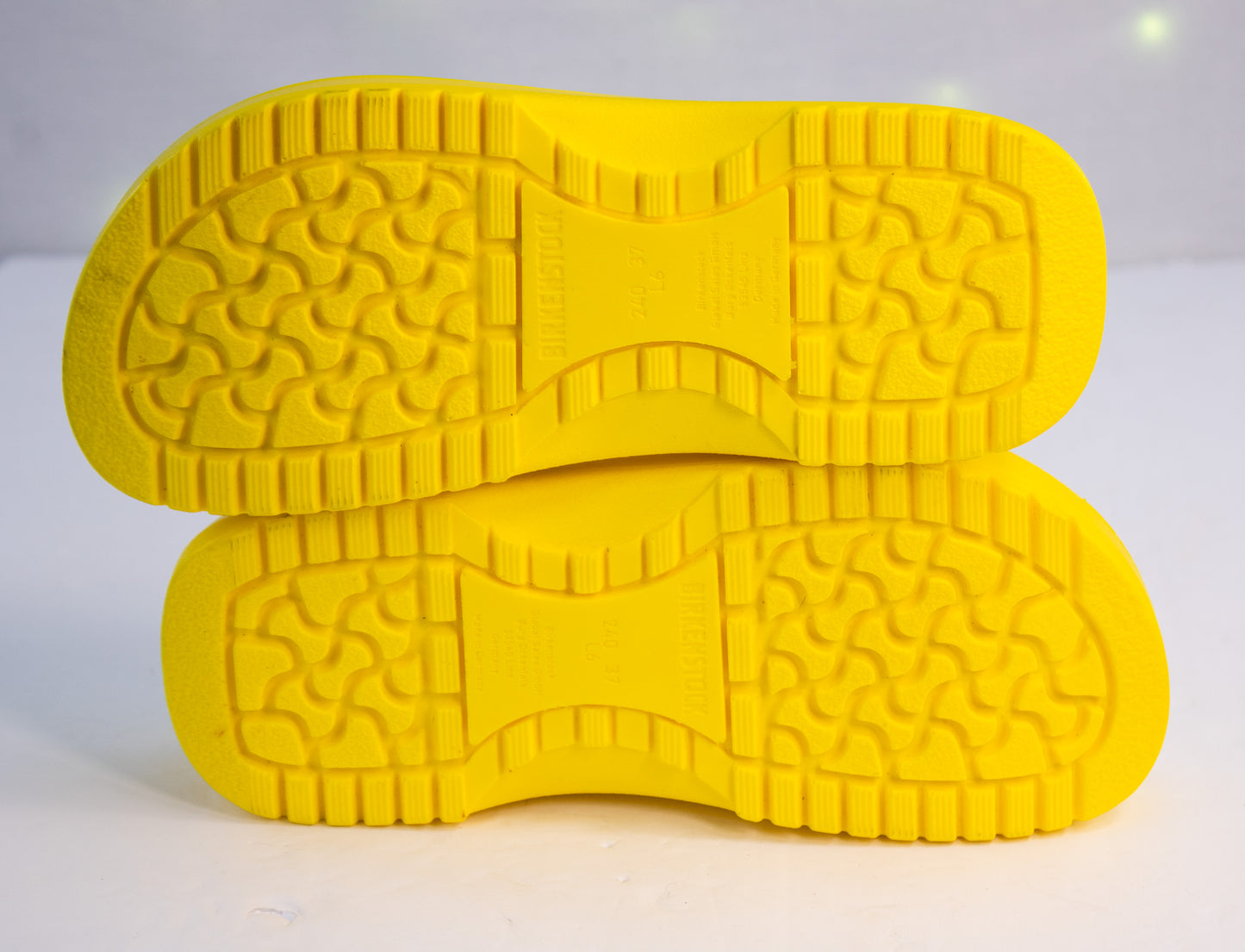 Vintage-Style Birkenstock Profi-Birki Yellow Clogs | EU 37