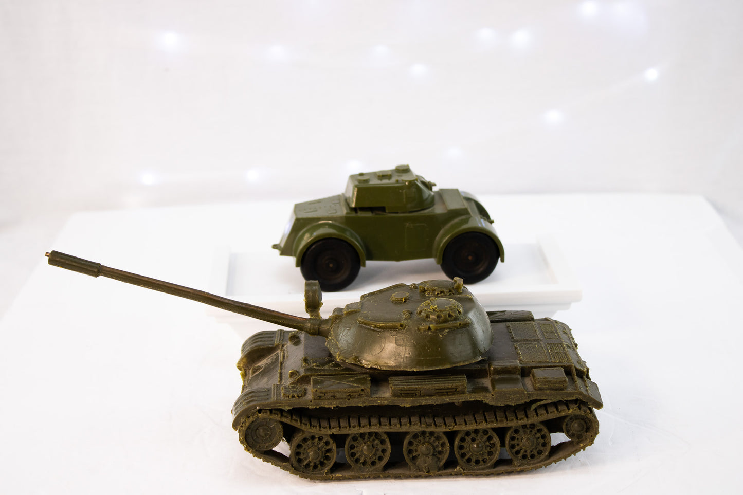 Vintage WWII Army Men Lot Marx Style Tank Scout Car Soldiers 1950s