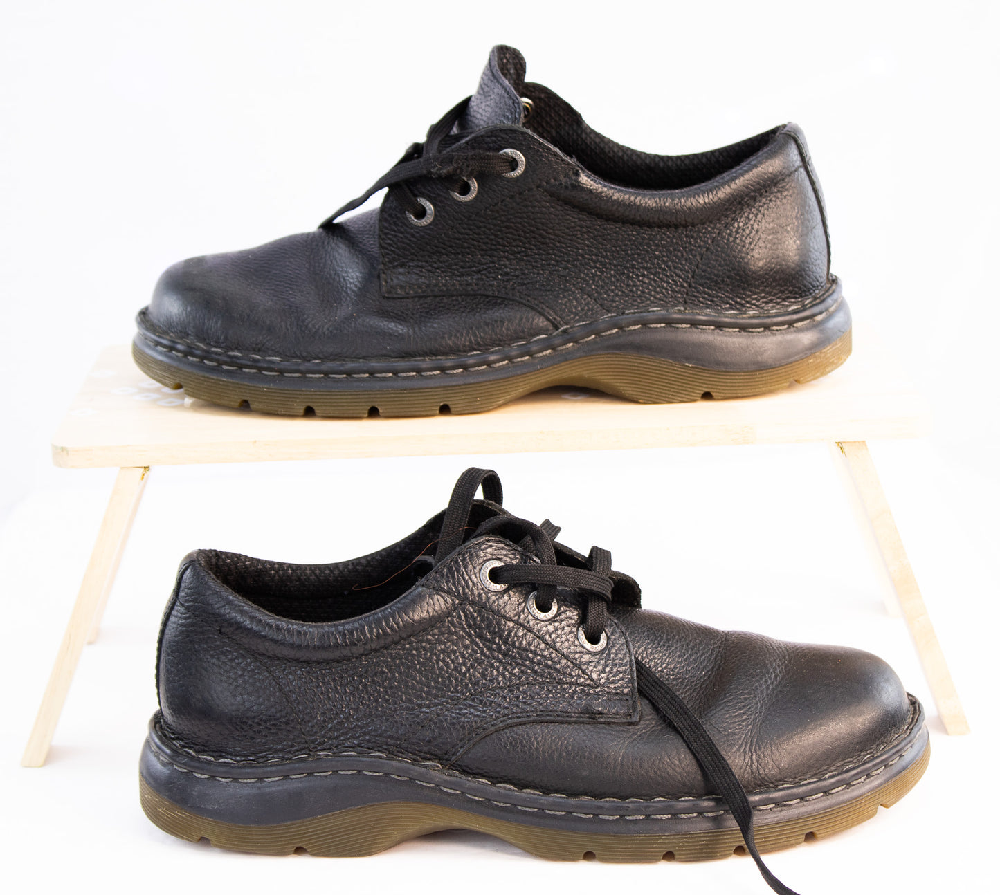 Vintage Dr. Martens Ordel Shoes – Black Leather – US Men’s 9 / EU 42