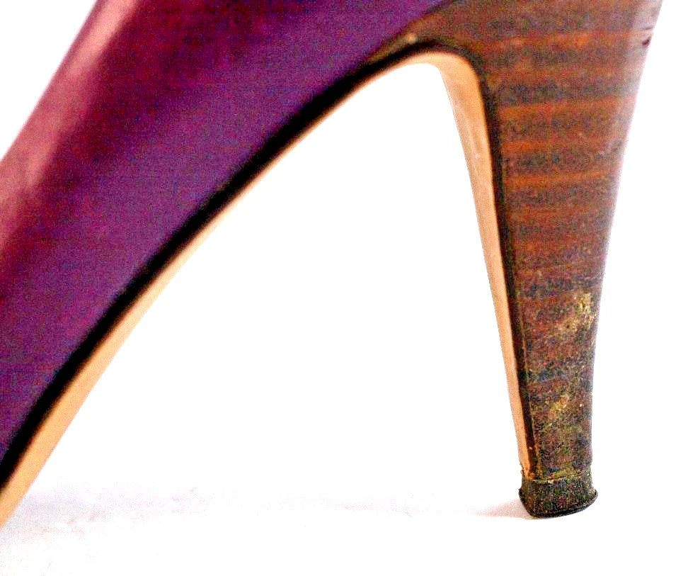 9 WEST “L-KRISTY” Heels – Plum Leather Peep Toe Pumps – Size 8M – Made in Brazil