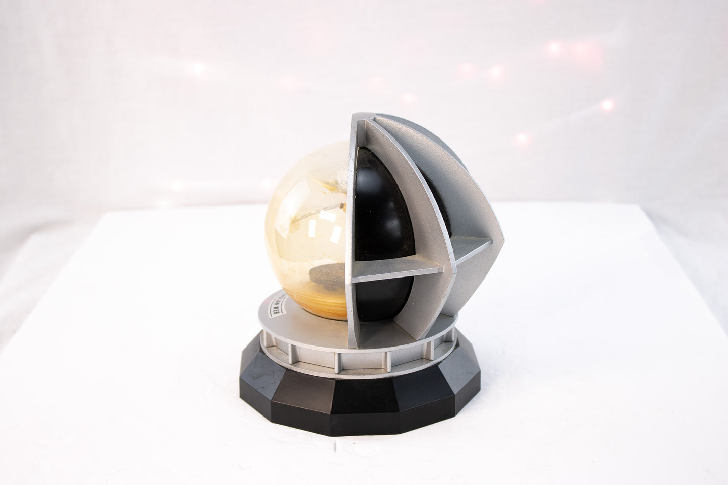 Vintage Star Trek Galaxy Globe – “The Tholian Web” – 1992 Paramount
