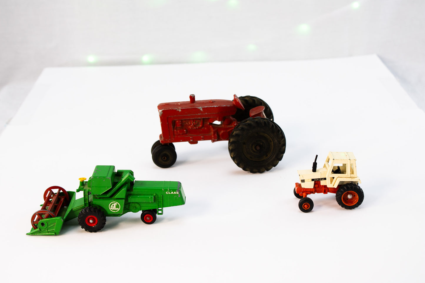 Vintage Diecast Farm Toy Lot – Tractors Bulldozers & Equipment | Rustic Display