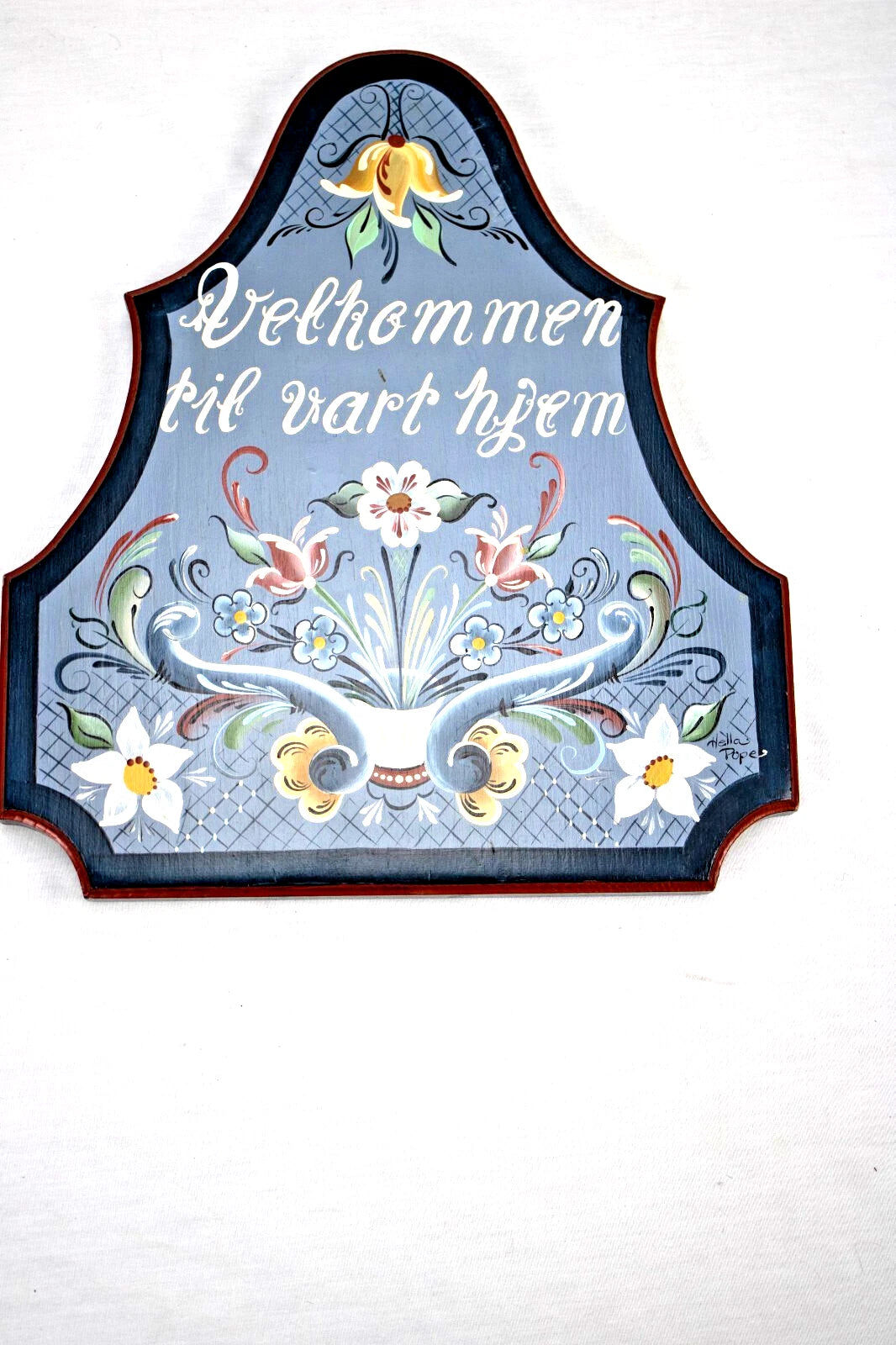 Norwegian Rosemaling Welcome Plaque – “Velkommen til Vårt Hjem” by Hella Pope –