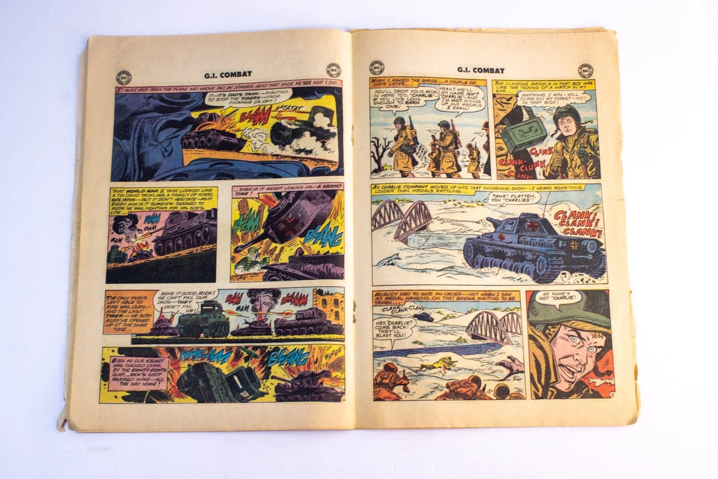 2 Vintage War Comics – G.I. Combat #100 (1964, DC Comics) + Submarine Attack #4