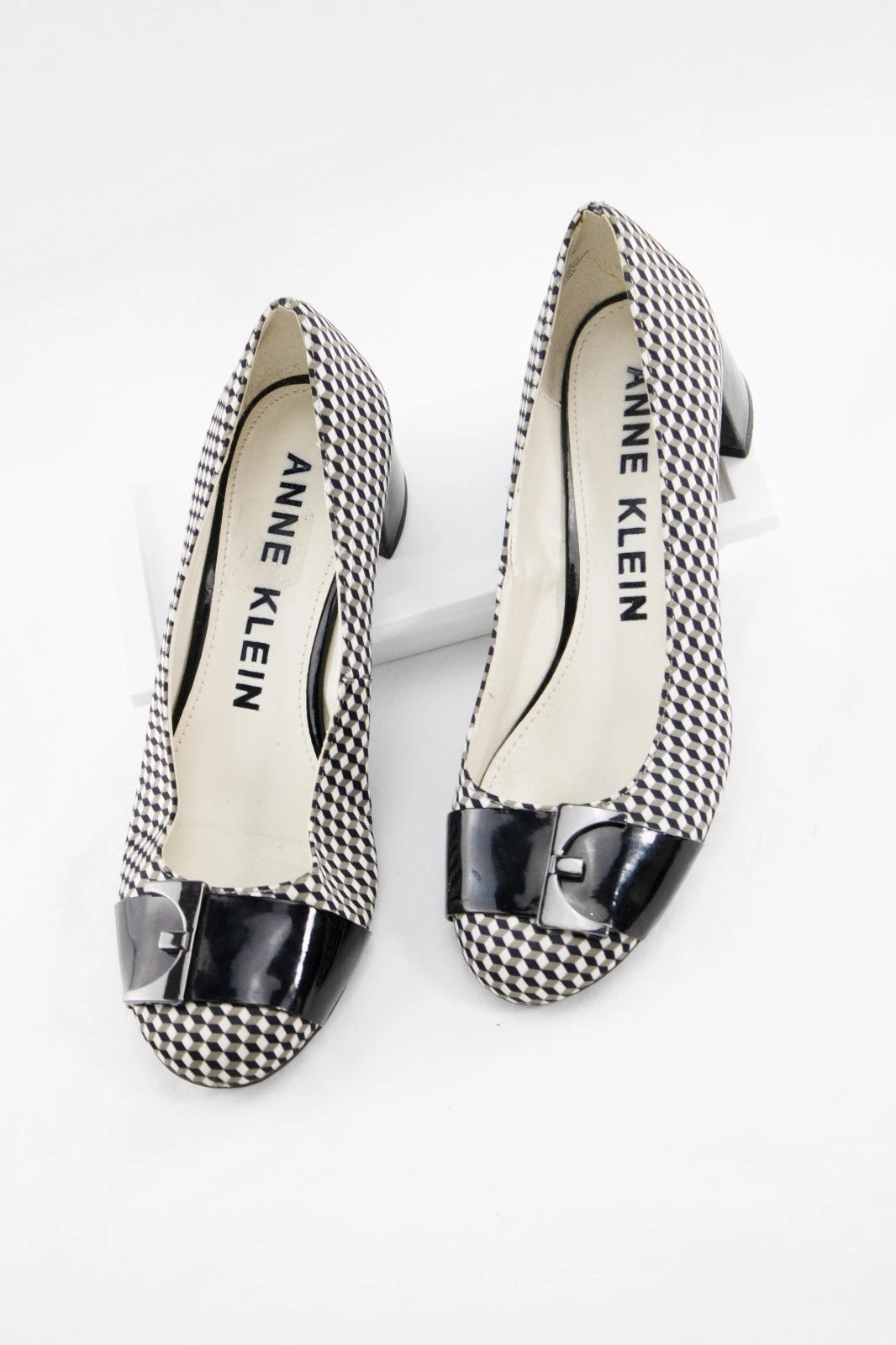 Anne Klein Black White Heels | 6.5M Bow Toe Pumps | Retro Geometric Low Block