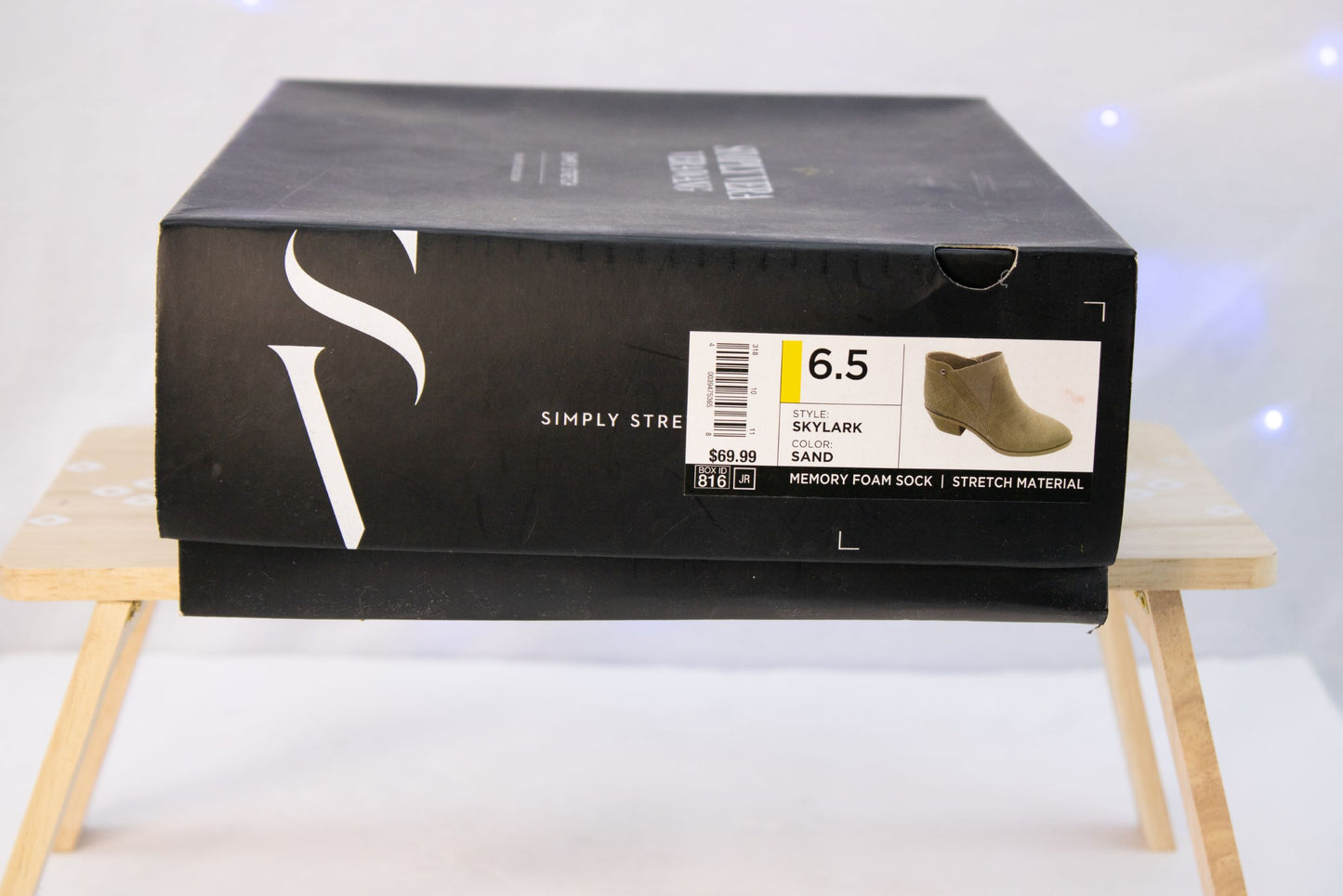 Simply Vera Vera Wang “Skylark” Sand Ankle Booties – Women’s 6.5