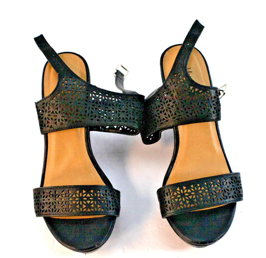 ✨ Y-Not? Black Wedge Sandals – Women’s Size 8 – Strappy Cutout Style ✨