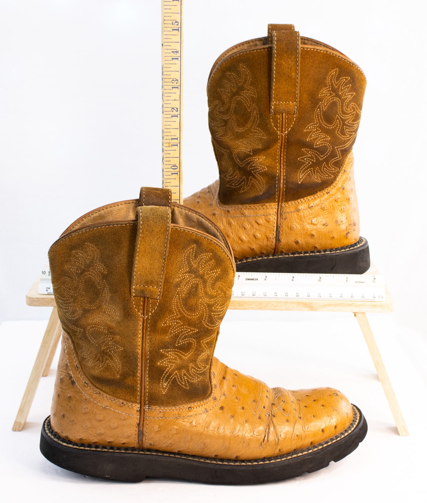 Ariat Fatbaby Ostrich Print Western Boots | Women’s Size 10