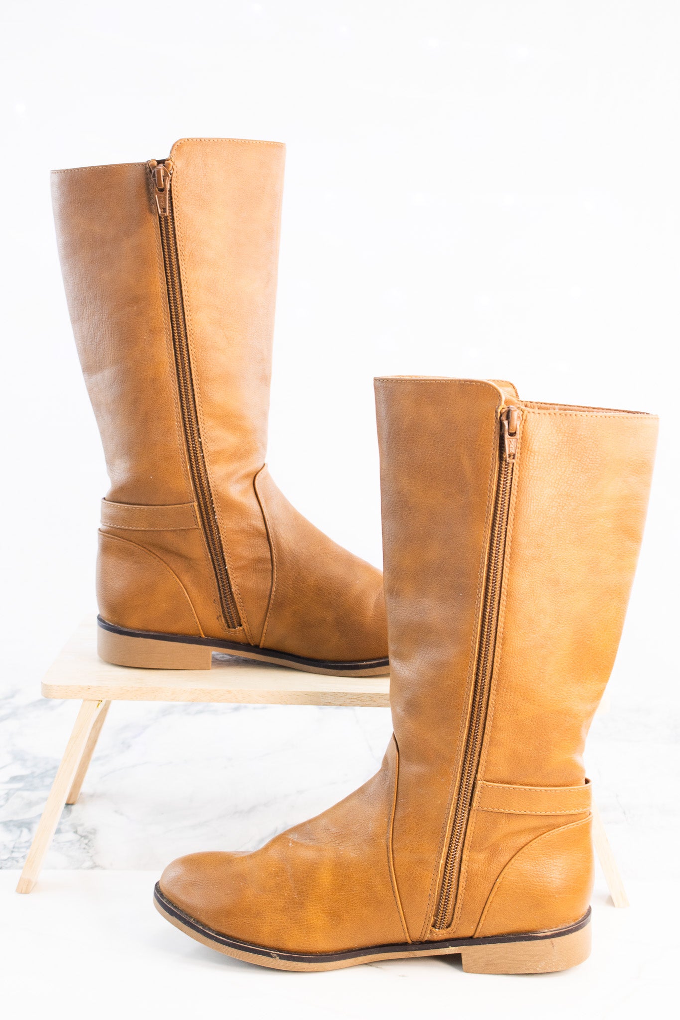 Golden Autumn Riding Boots – Youth Size 5 – Honey Cognac