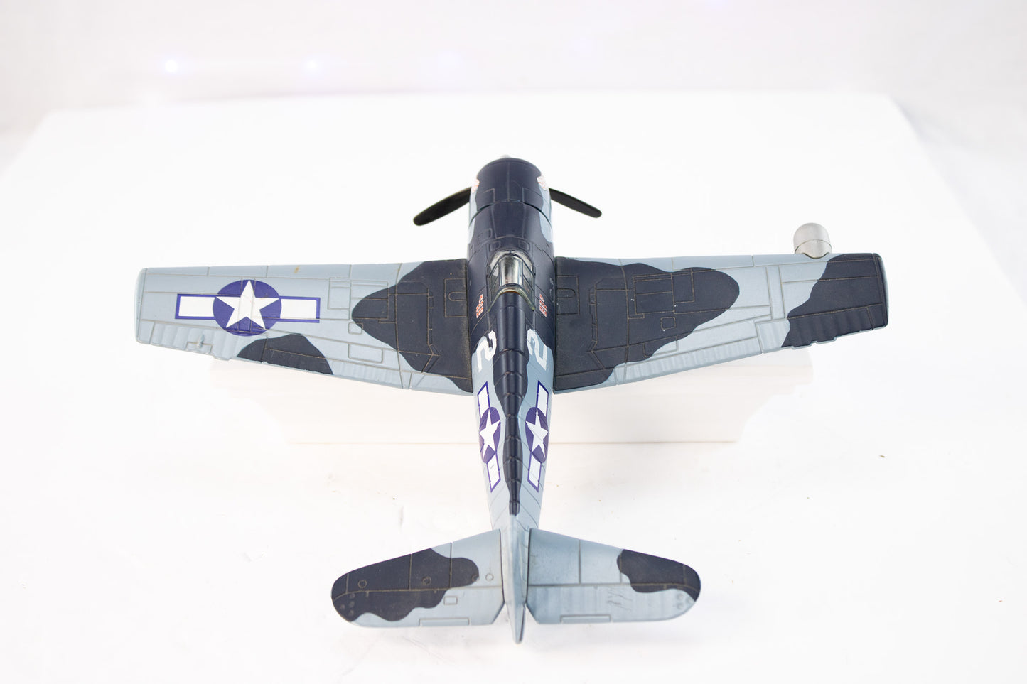 ERTL F6F-5N Hellcat Night Fighter WWII U.S. Navy Aircraft Display Model