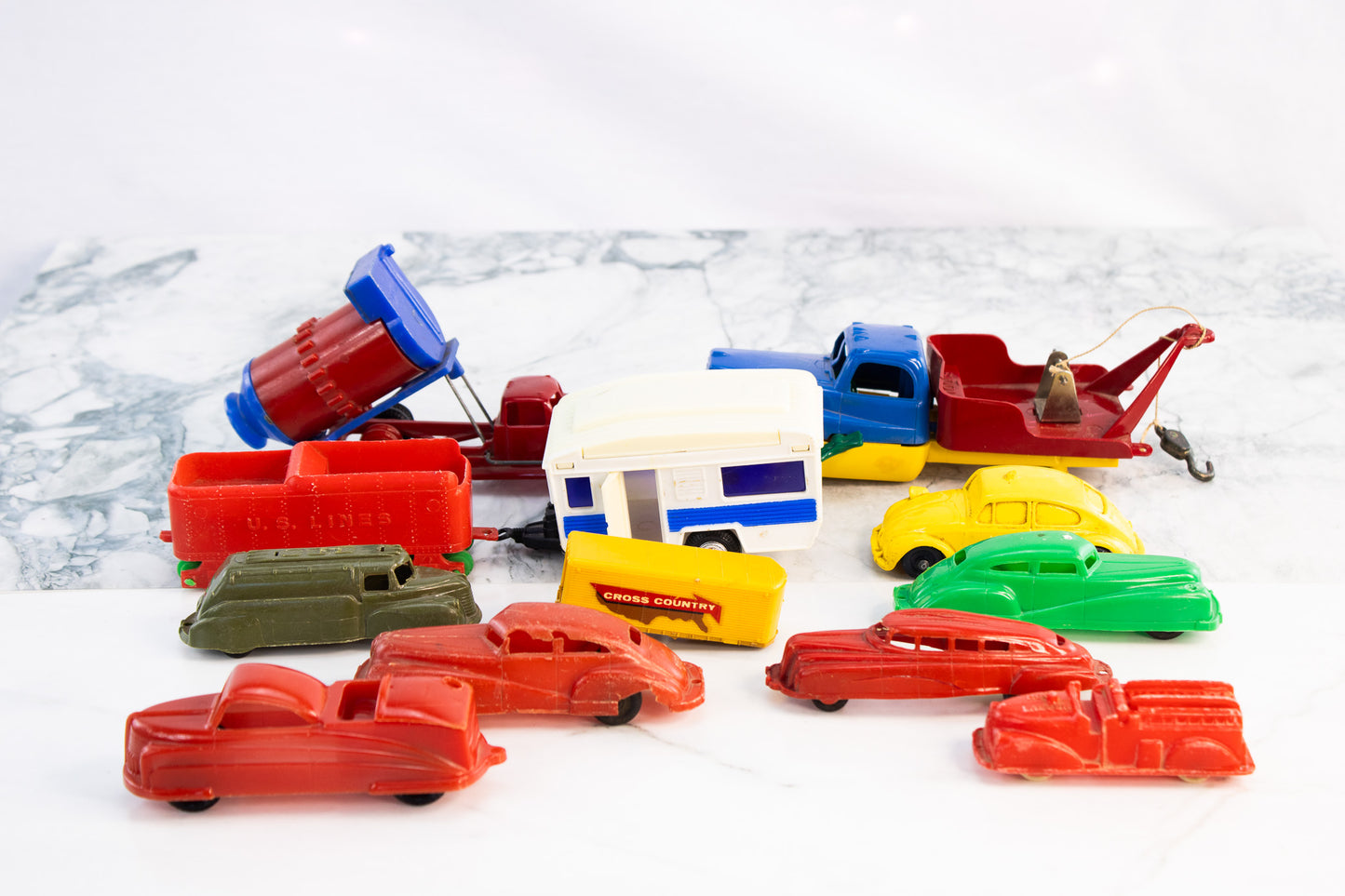 Vintage Plastic Toy Car Truck Lot ACME Lindberg VW Beetle Trailer Toys