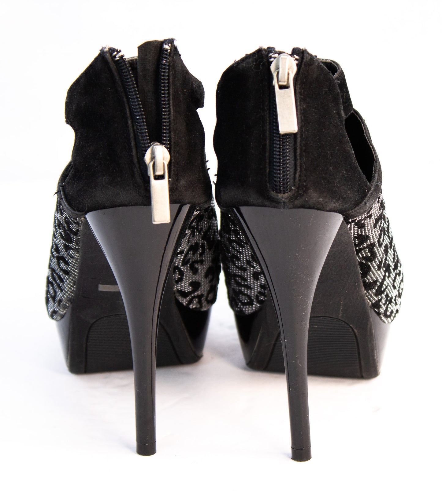 Leopard Print Platform Heels by Tilomas – Women’s Size 8