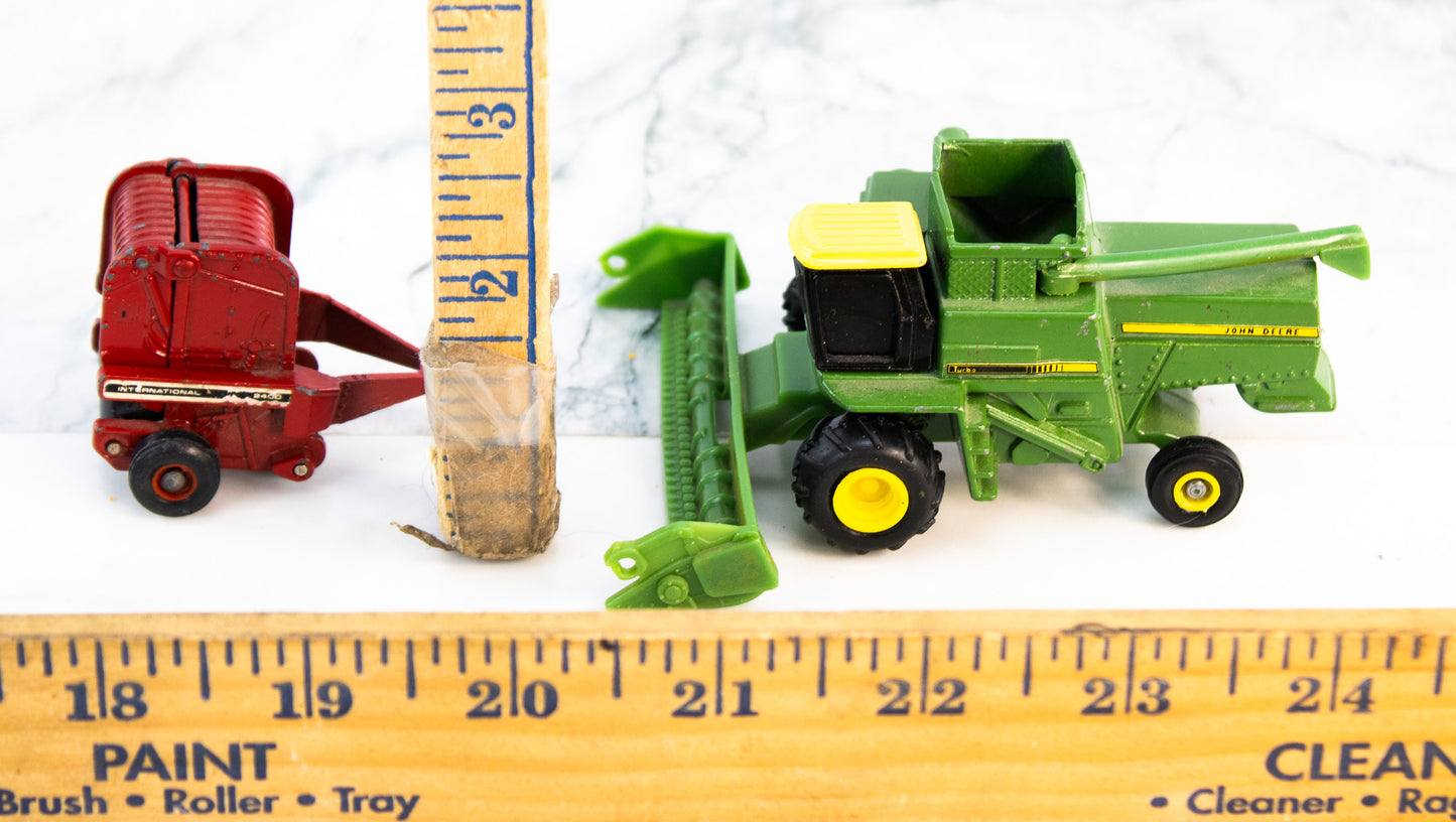 John Deere Combine Toy International Harvester 540 Baler Farm Toy Lot