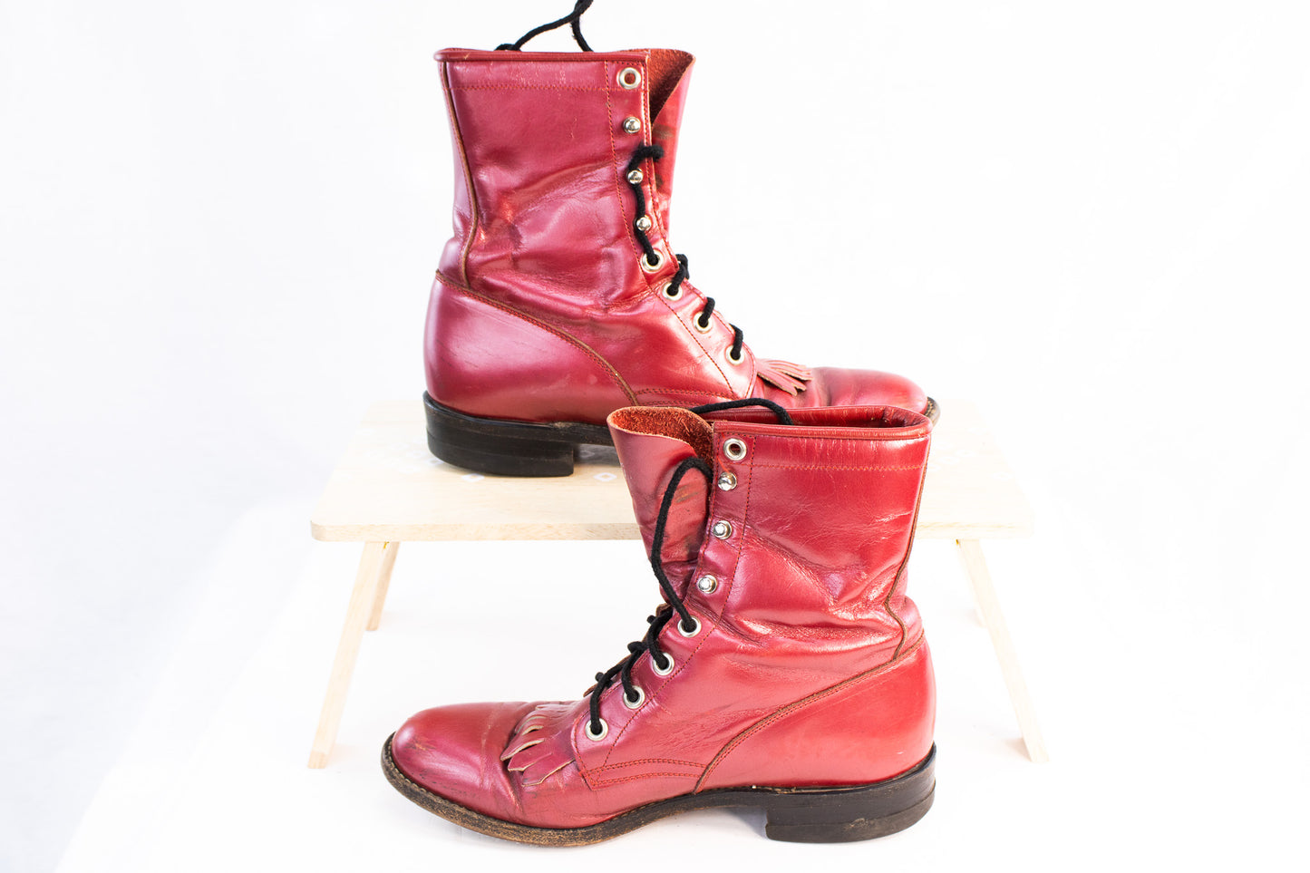 Justin Boots Red Leather Lace-Up Ankle Boots Women’s 6.5 Fringe Detail
