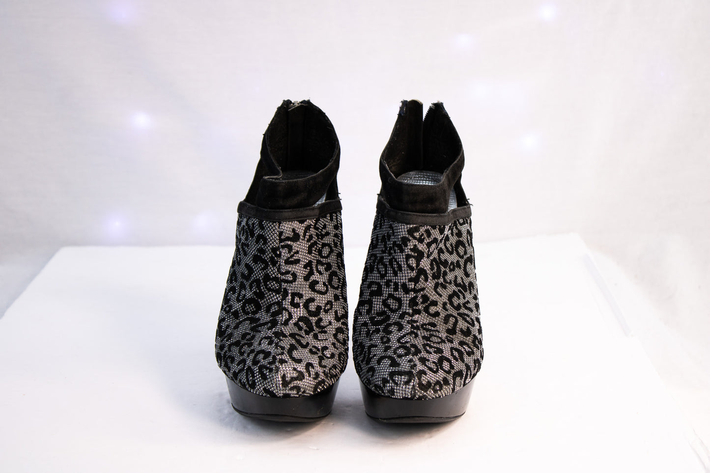 Leopard Print Platform Heels by Tilomas – Women’s Size 8