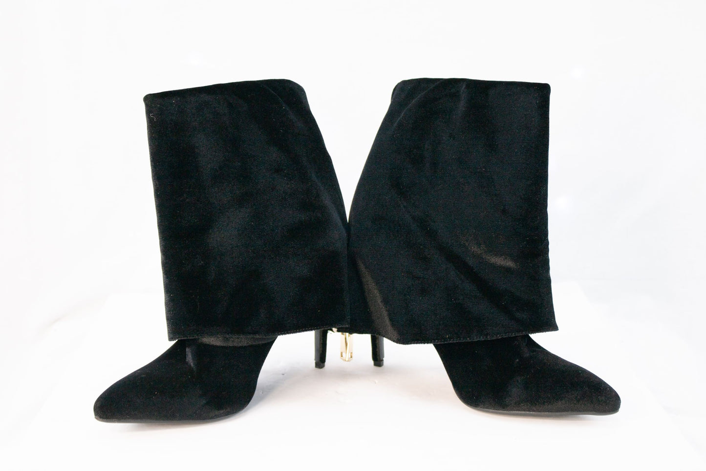 Chioe-T Black Suede Zip Ankle Boots – Women’s Size 10