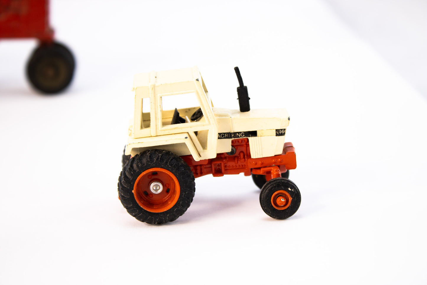 Vintage Diecast Farm Toy Lot – Tractors Bulldozers & Equipment | Rustic Display