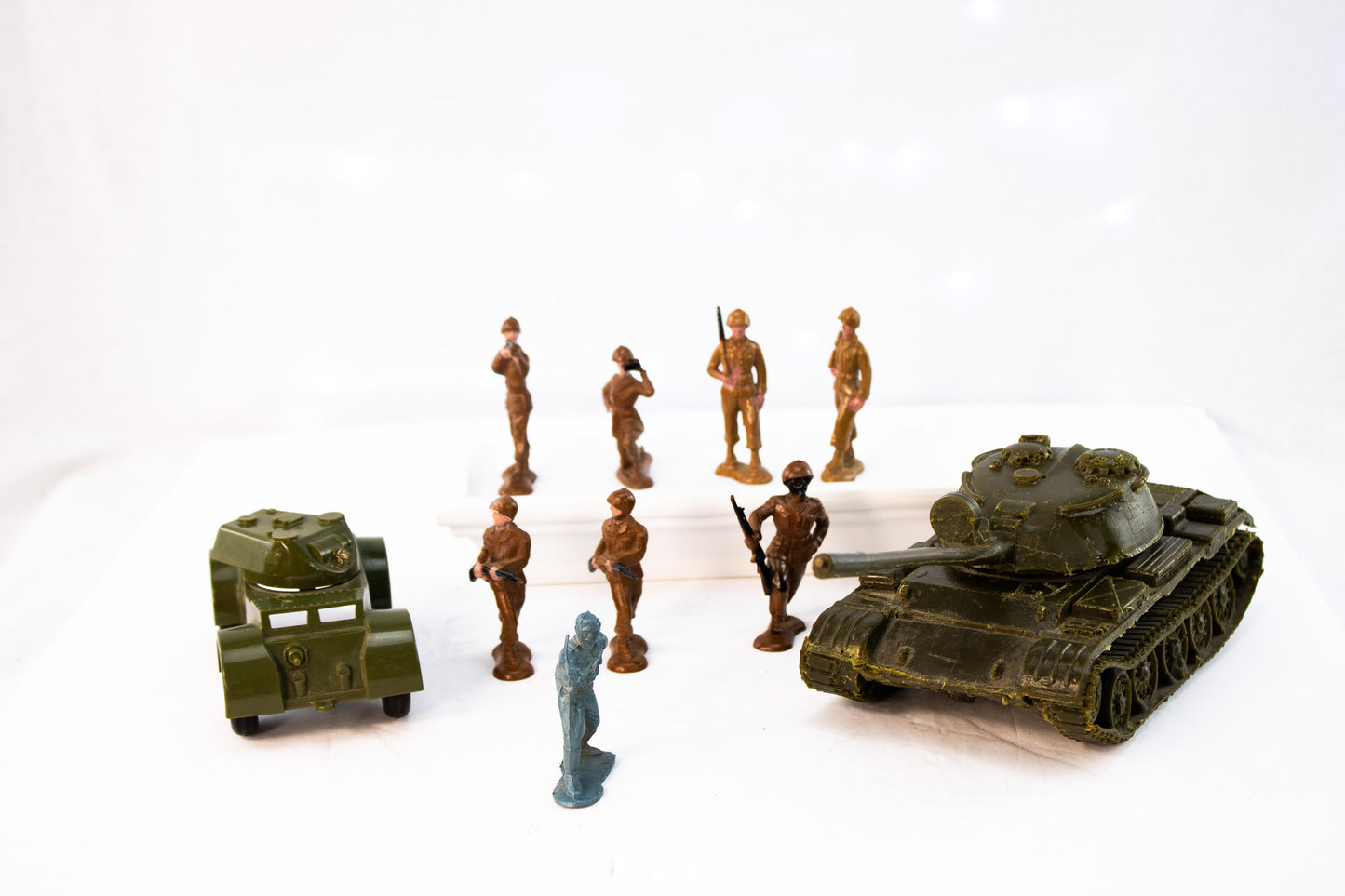Vintage WWII Army Men Lot Marx Style Tank Scout Car Soldiers 1950s