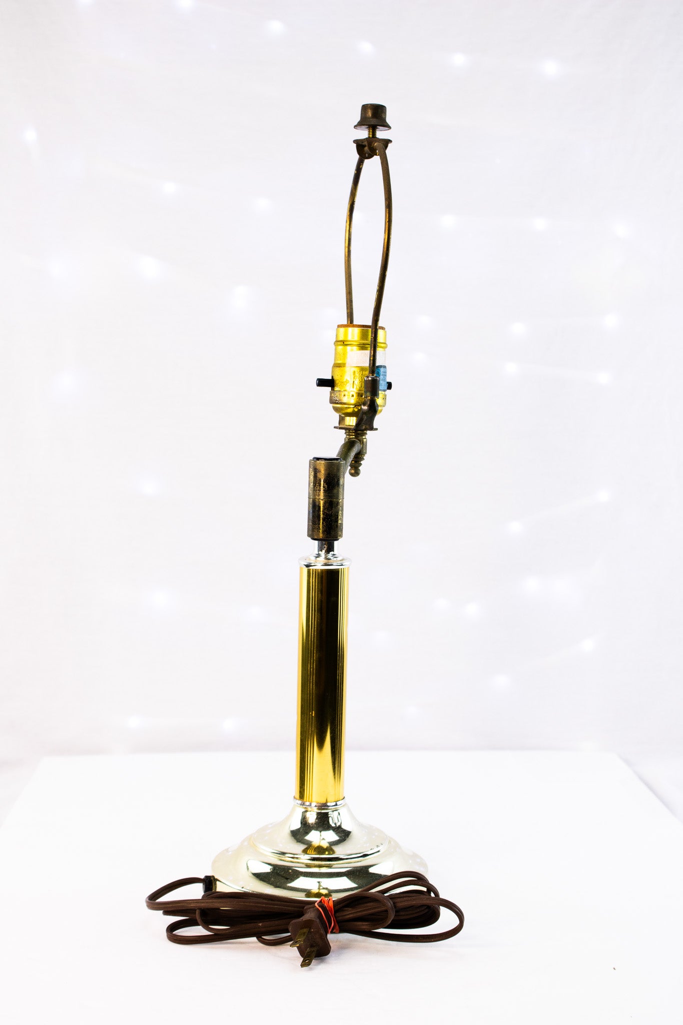 Vintage Brass Swing-Arm Table Lamp w/ Adjustable Arm & Weighted Base
