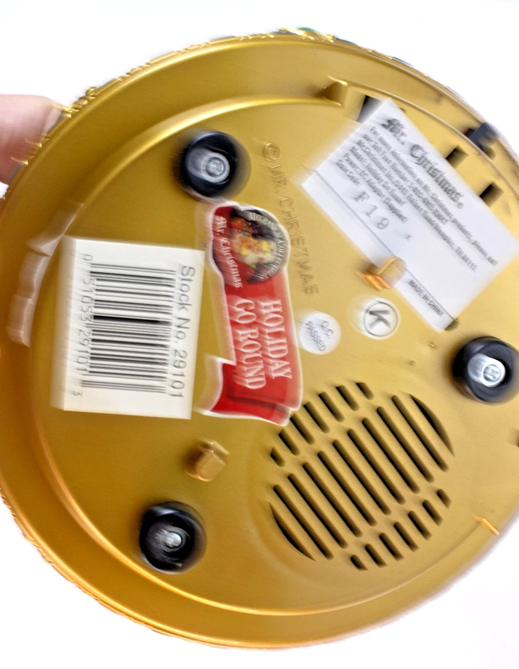 🎠 Mr. Christmas Holiday Go Round Carousel – Lights, Music & Motion! 🎶