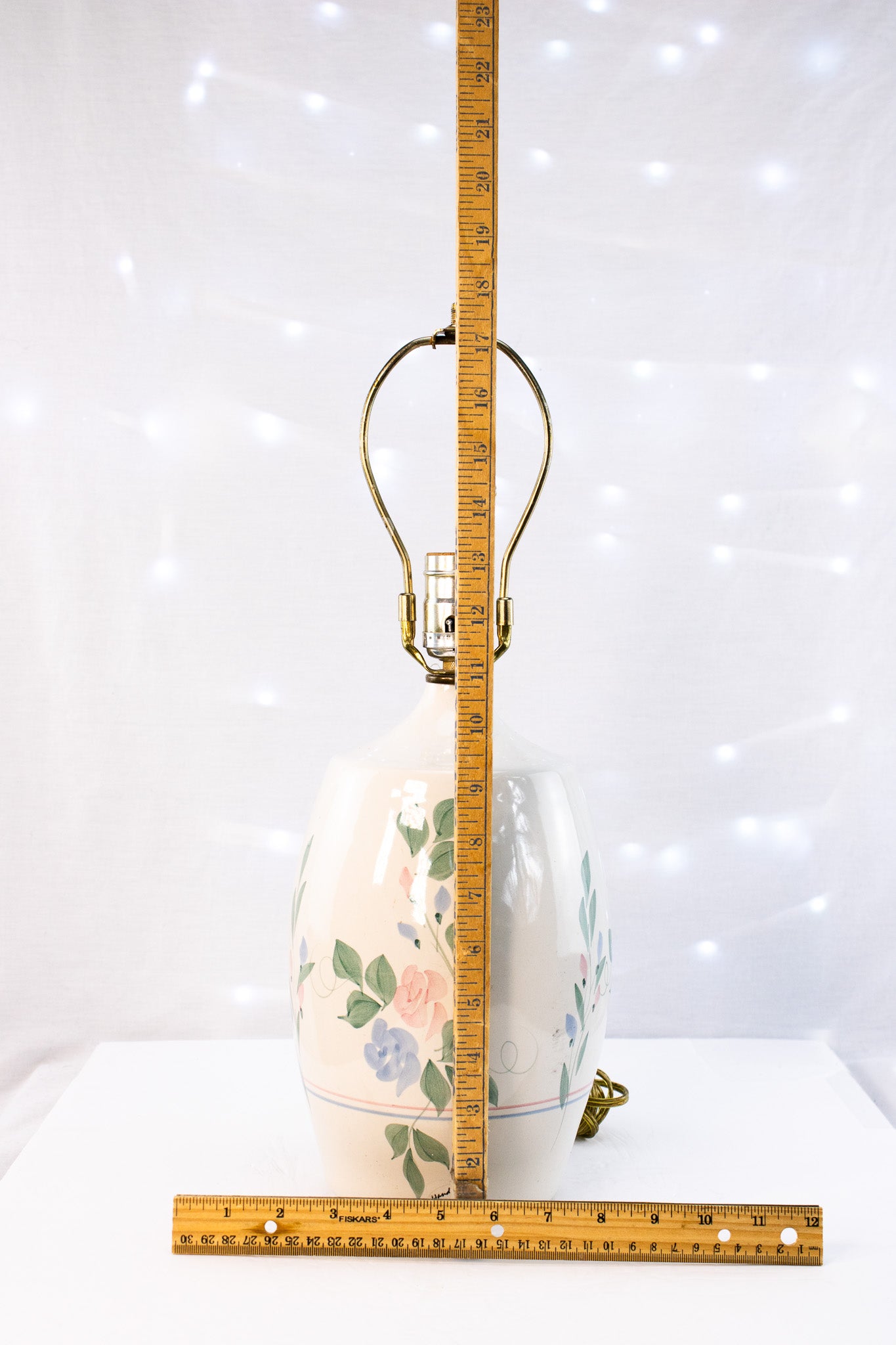 Vintage CCD Floral Ceramic Table Lamp – Handmade USA – Brass Har