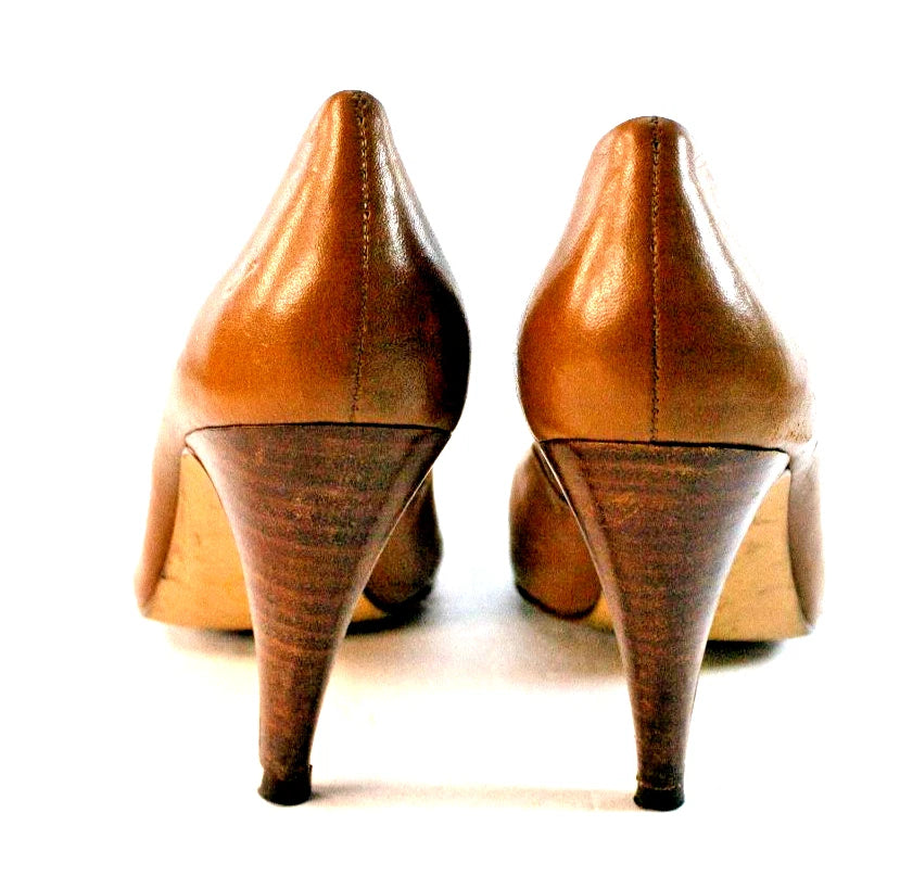 9 West “Kristy” Peep-Toe Heels – Caramel Brown Leather – Size 8M Made in Brazil