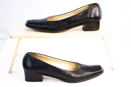 Rangoni Firenze Black Leather Pumps | Women’s Size 8 AA | Made in Italy